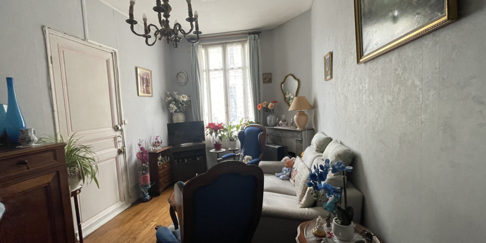 appartement à BORDEAUX (33000)
