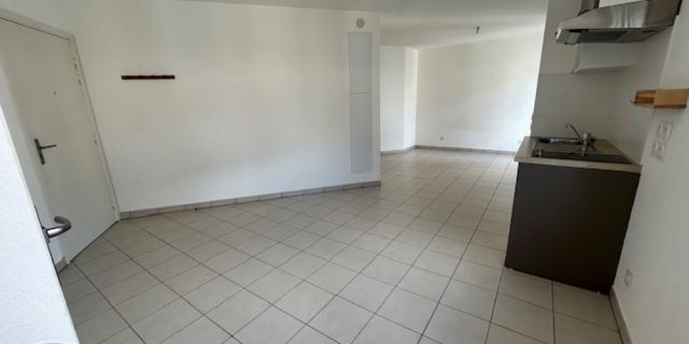 appartement à BORDEAUX (33300)