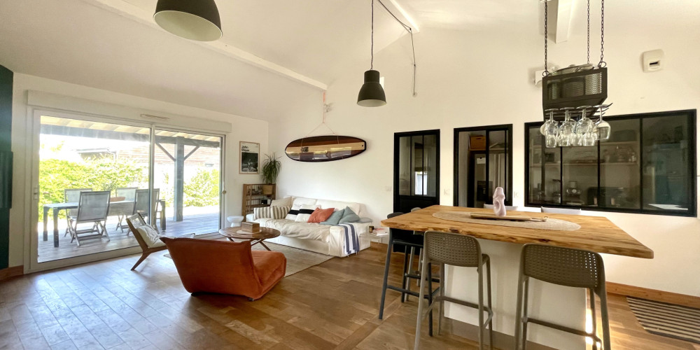 maison à LE PORGE (33680)