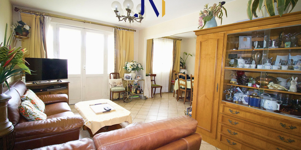 appartement à BORDEAUX (33000)