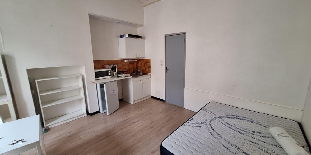 appartement à BORDEAUX (33800)