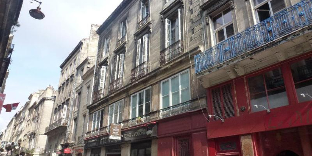 appartement à BORDEAUX (33000)