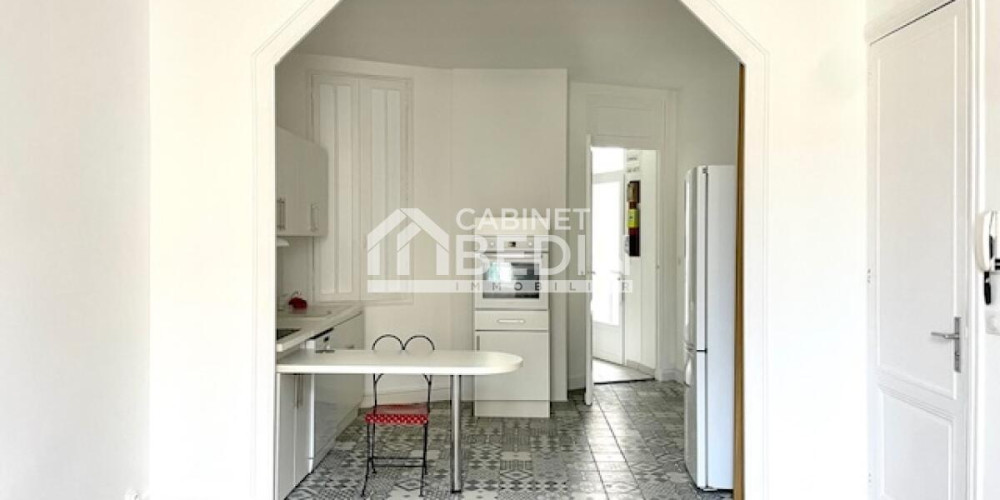 appartement à BORDEAUX (33000)