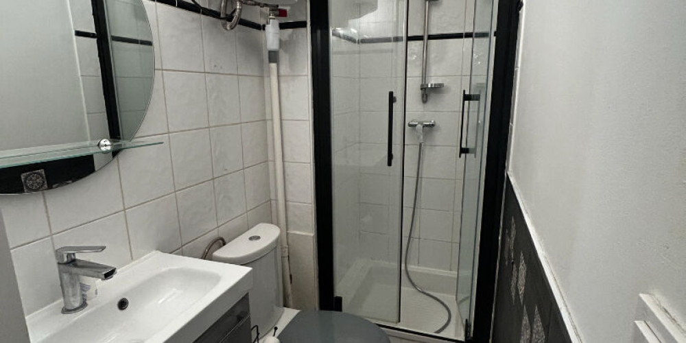appartement à BORDEAUX (33000)