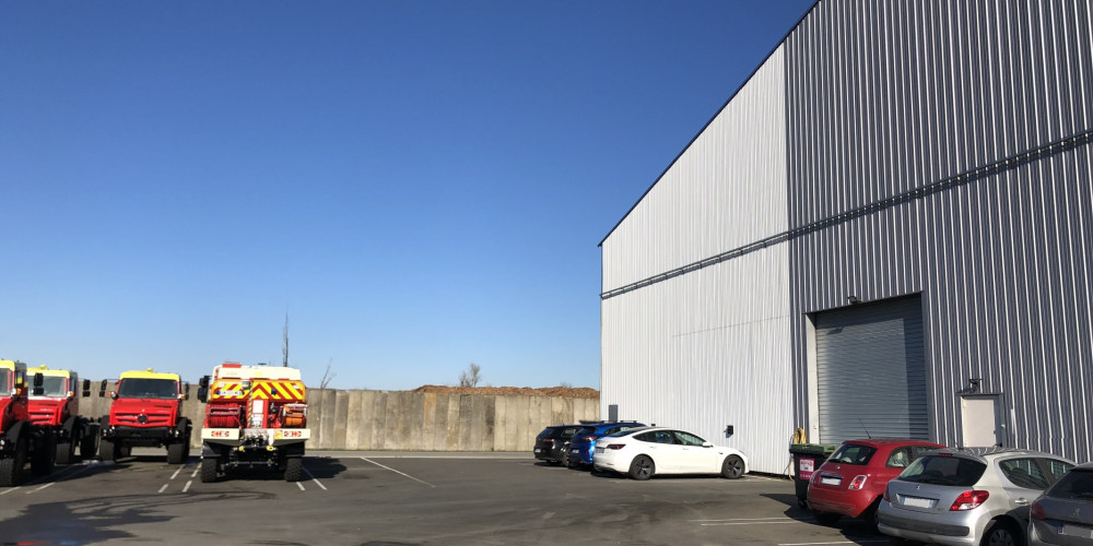 local industriel à BASSENS (33530)