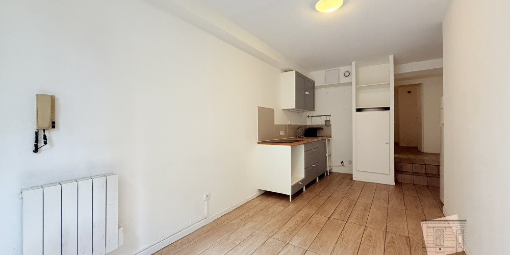 appartement à BORDEAUX (33000)