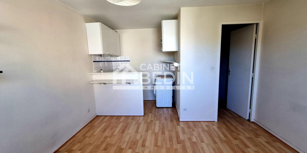 appartement à BORDEAUX (33000)