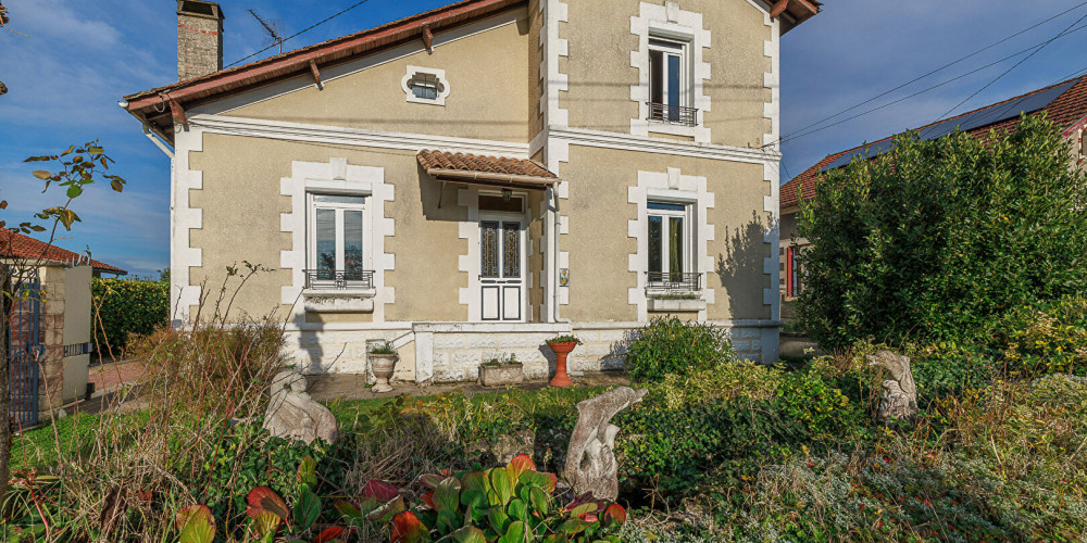 maison à COUTRAS (33230)