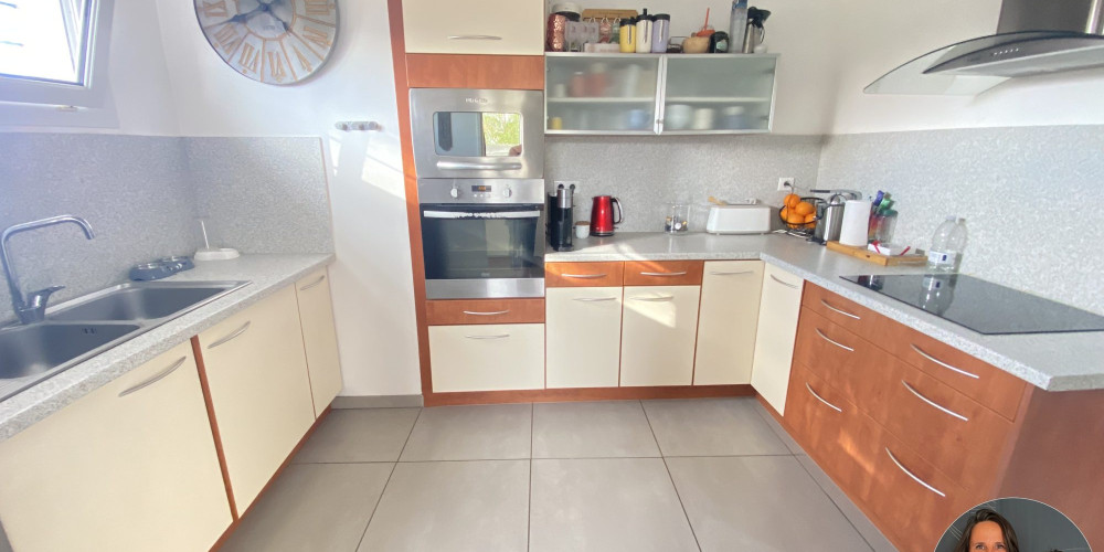 maison à ARES (33740)