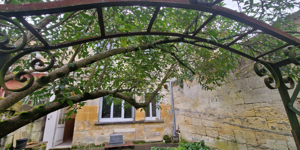 immeuble à BORDEAUX (33800)