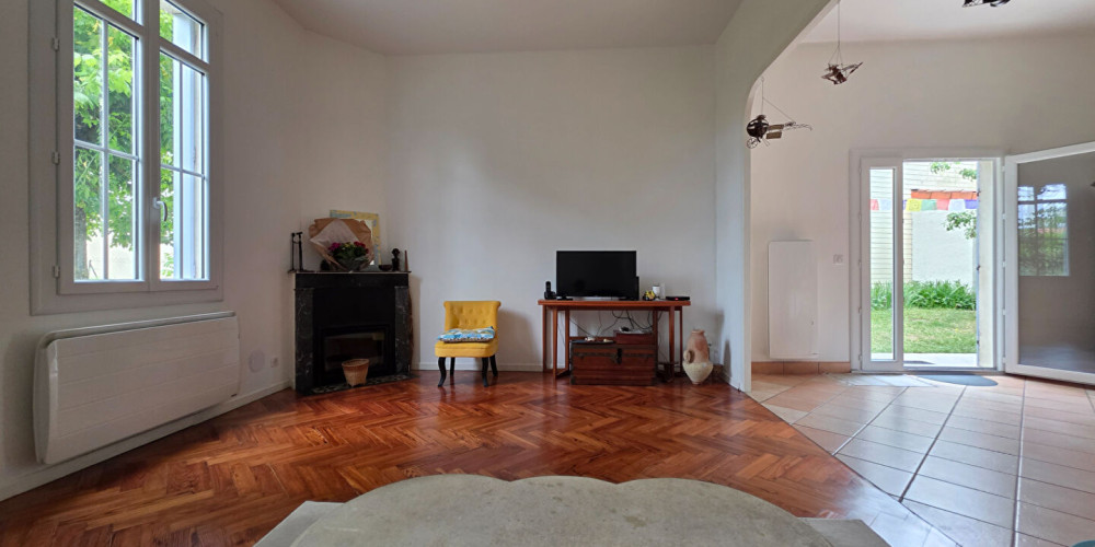 appartement à BORDEAUX (33200)
