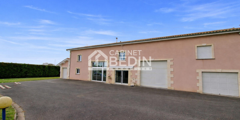 maison à AMBARES ET LAGRAVE (33440)