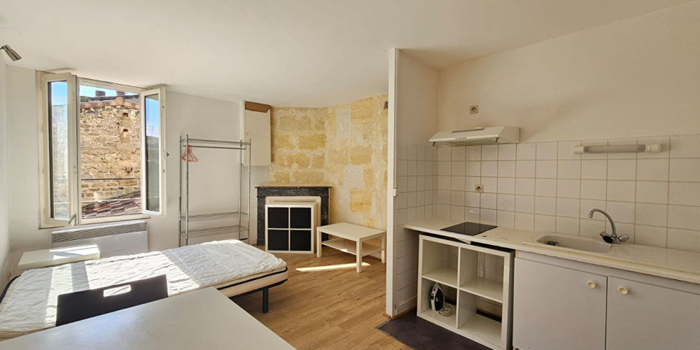 appartement à BORDEAUX (33800)