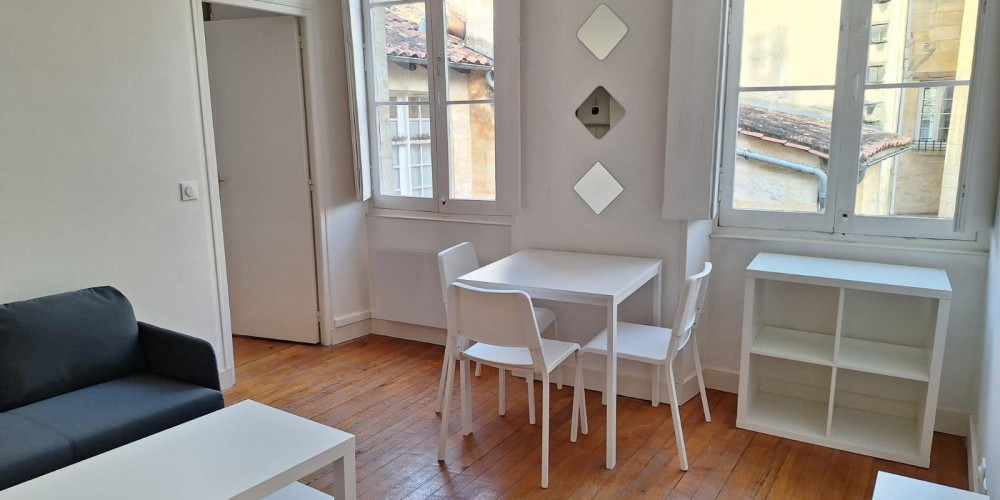 appartement à BORDEAUX (33000)