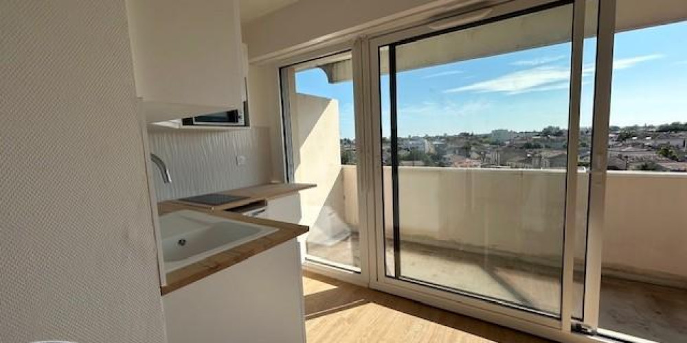 appartement à BORDEAUX (33000)