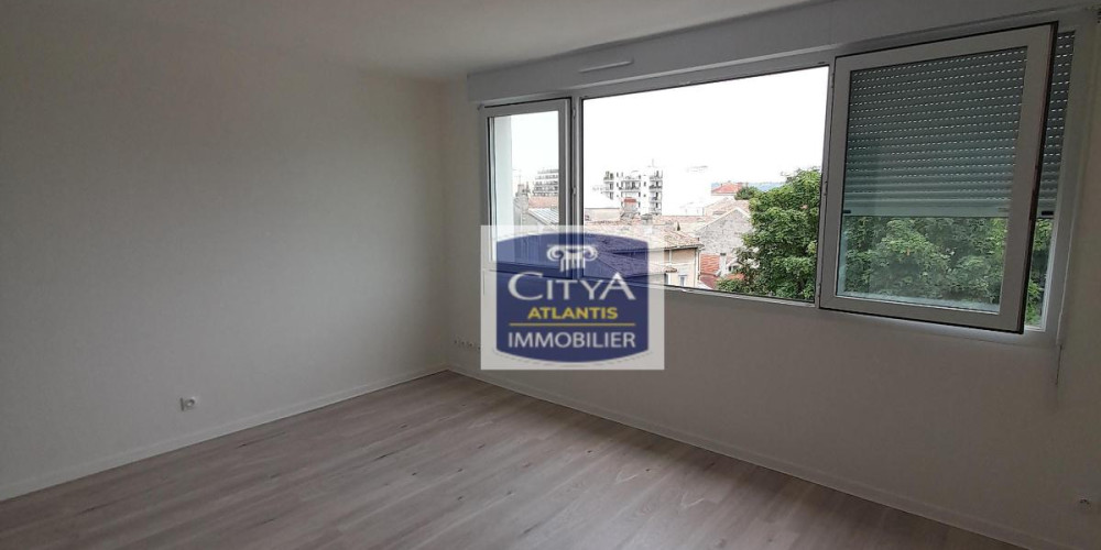 appartement à BORDEAUX (33000)