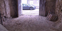 parking à SAUVETERRE DE GUYENNE (33540)