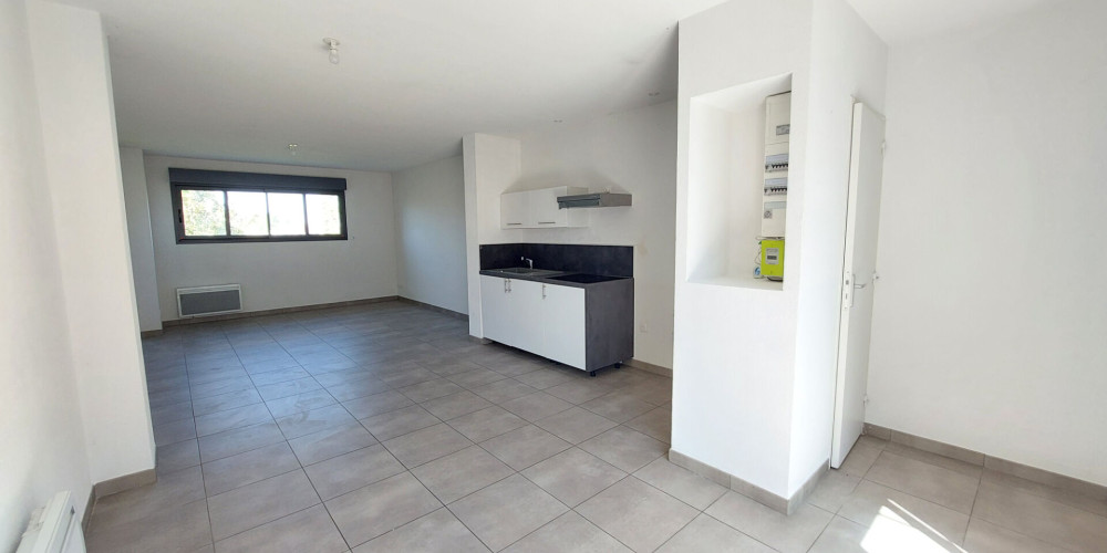 appartement à BORDEAUX (33100)