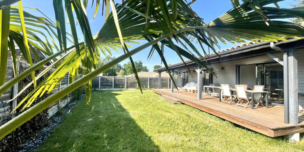 maison à LE PORGE (33680)