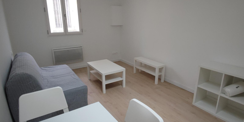 appartement à BORDEAUX (33800)