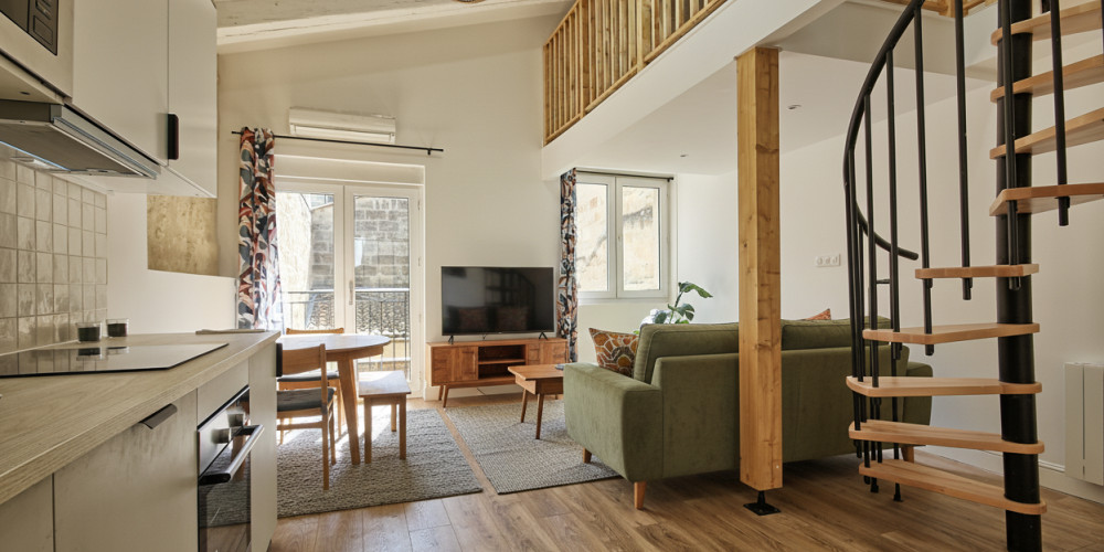 appartement à BORDEAUX (33300)