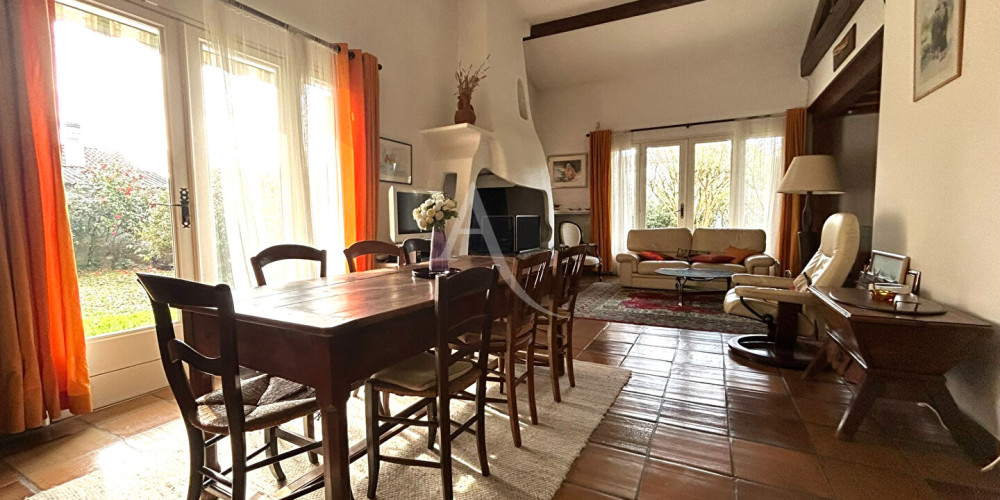 maison à ST MEDARD EN JALLES (33160)