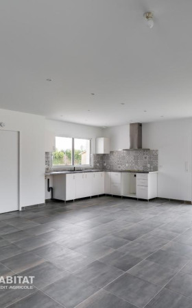 Maison  AMBARES ET LAGRAVE