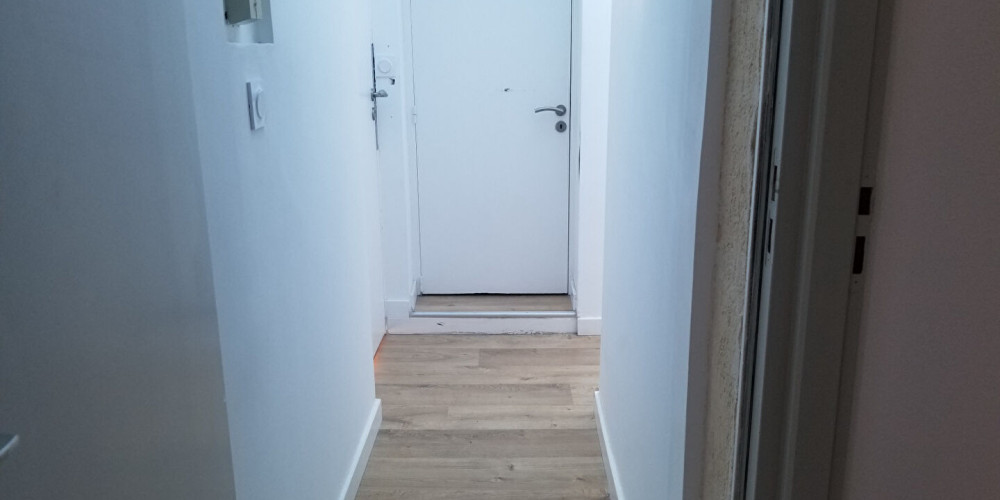 appartement à BORDEAUX (33800)