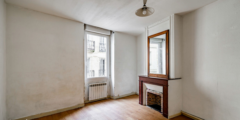 appartement à BORDEAUX (33800)