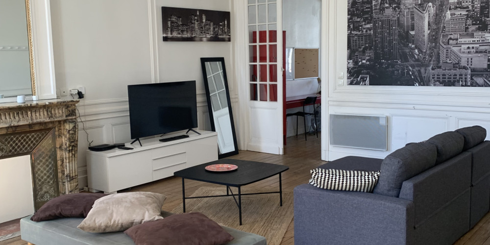 appartement à BORDEAUX (33000)