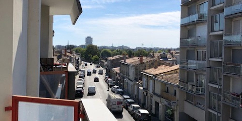 appartement à BORDEAUX (33000)