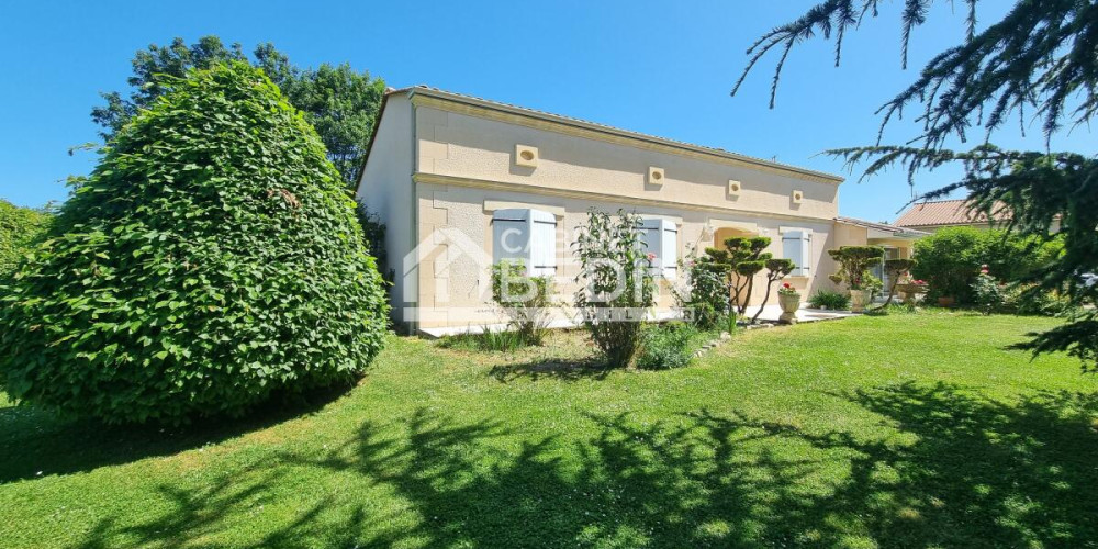 maison à COUTRAS (33230)