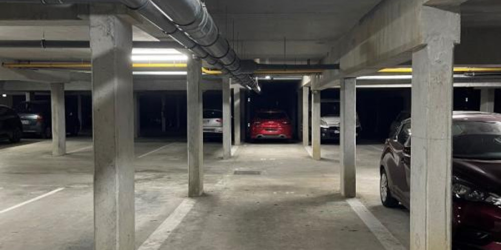 parking à MERIGNAC (33700)