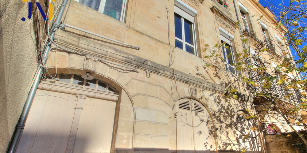 appartement à BORDEAUX (33300)