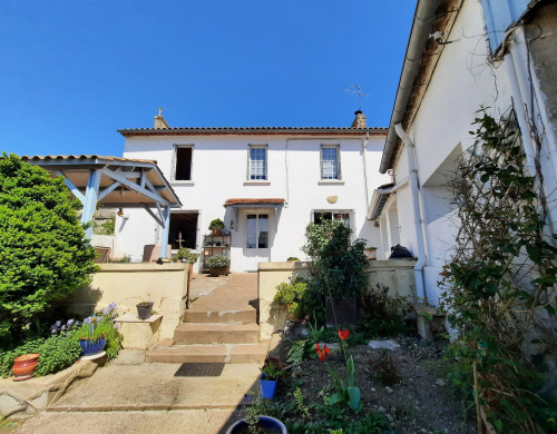 maison  RAUZAN