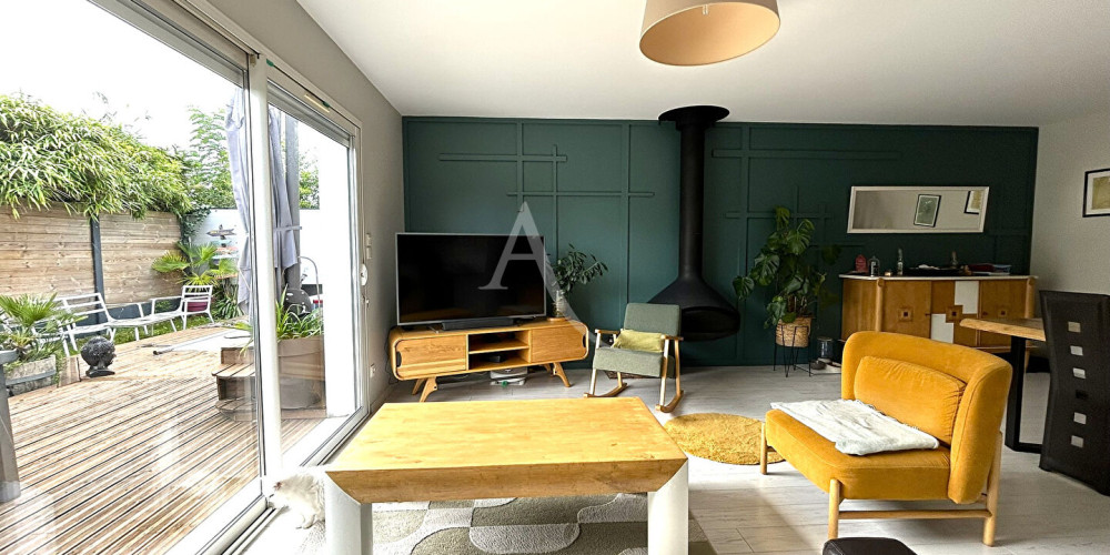 maison à ST MEDARD EN JALLES (33160)