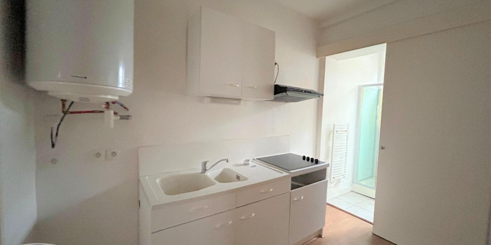 appartement à BORDEAUX (33100)