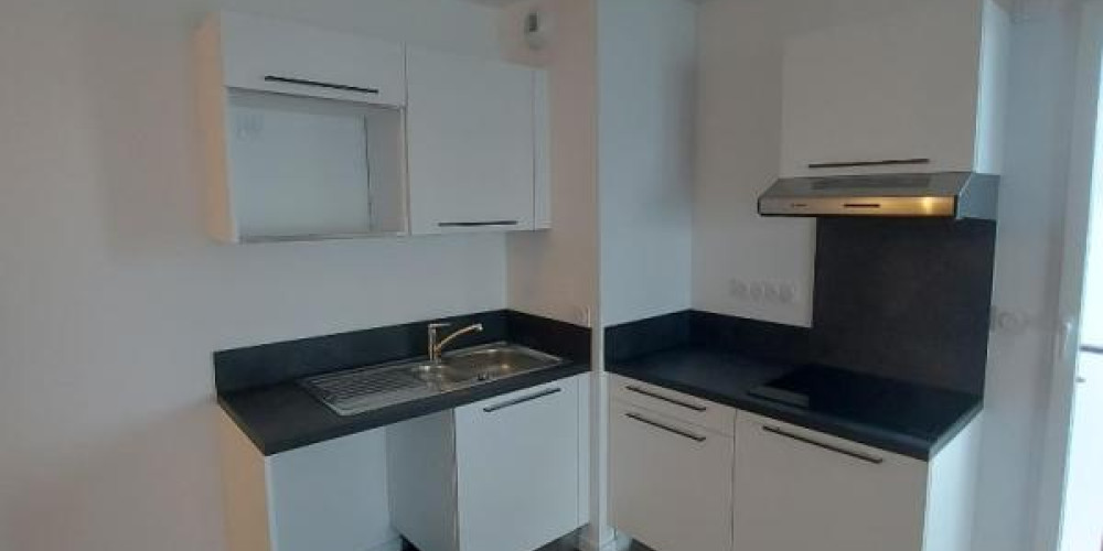 appartement à BORDEAUX (33300)