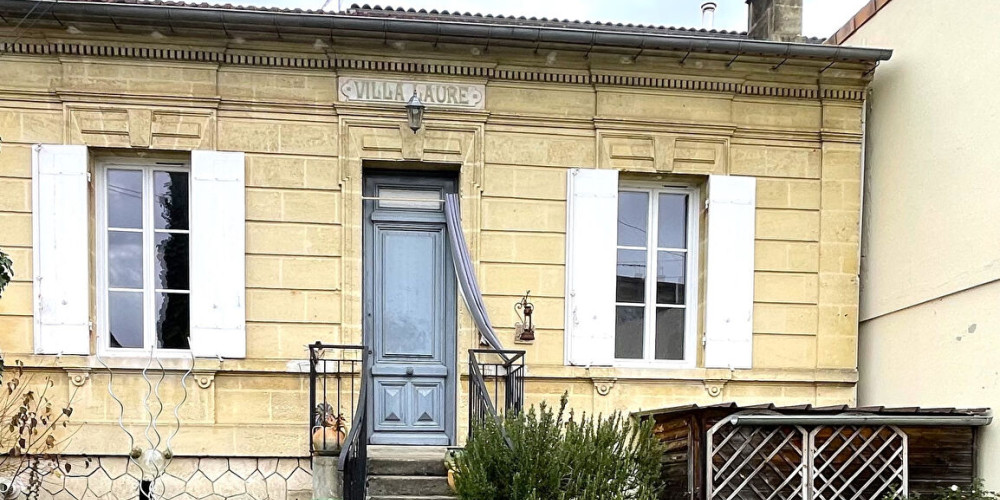 maison à ARVEYRES (33500)