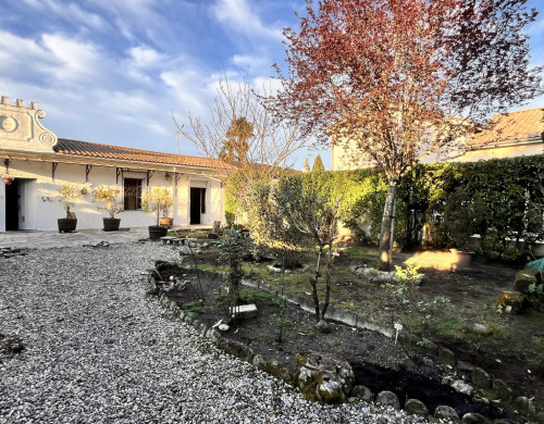 maison  MERIGNAC