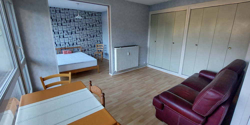 appartement à BORDEAUX (33200)