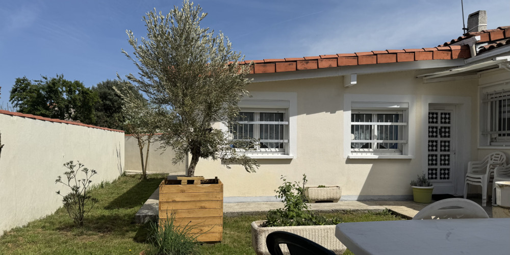 maison à BEGLES (33130)