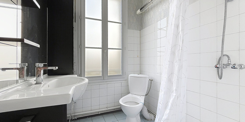 maison à ST GERVAIS (33240)