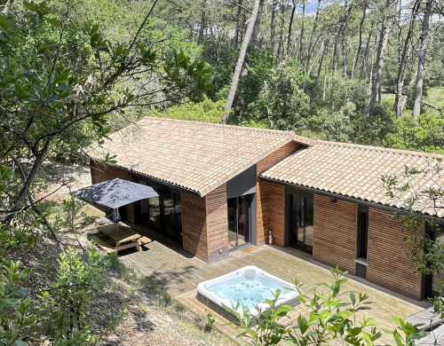 maison  LACANAU