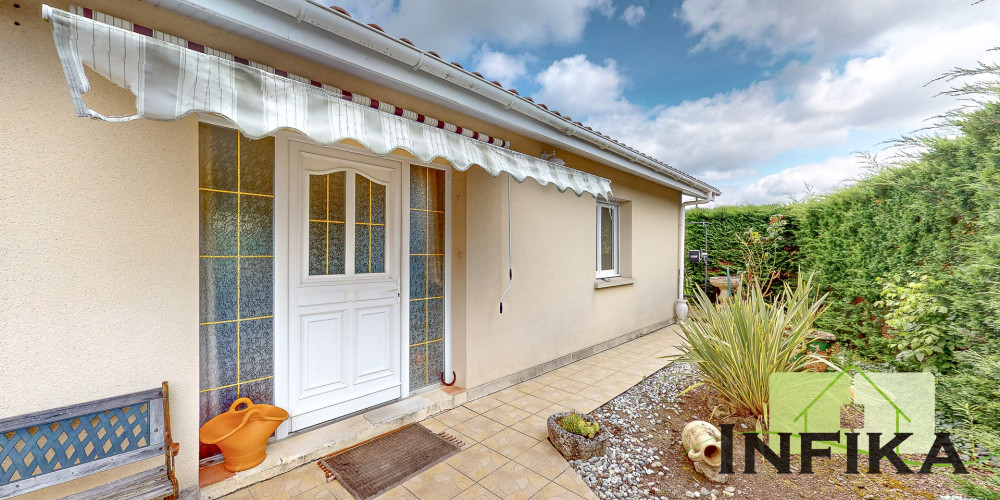 maison à STE EULALIE (33560)