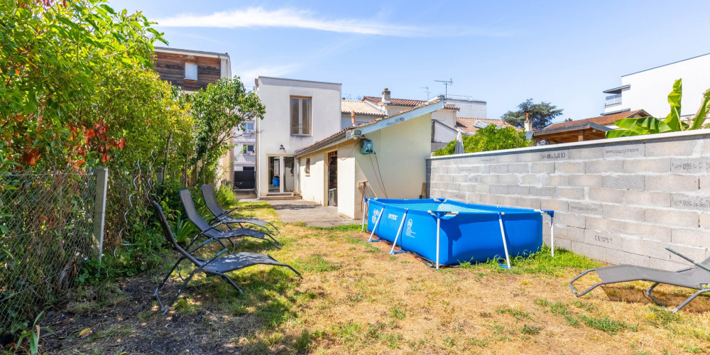 maison à BORDEAUX (33100)