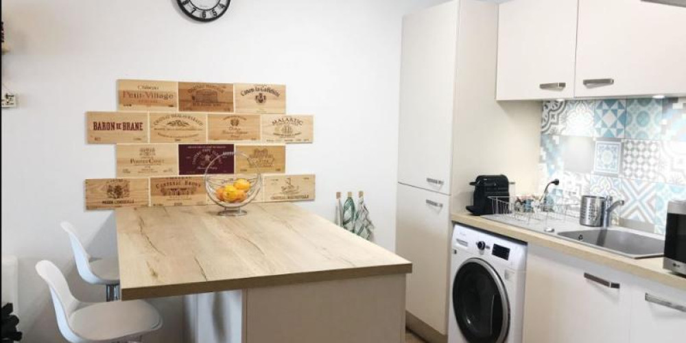 appartement à BORDEAUX (33300)