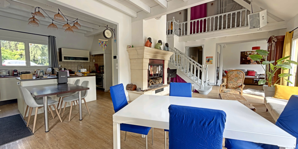 maison à GALGON (33133)