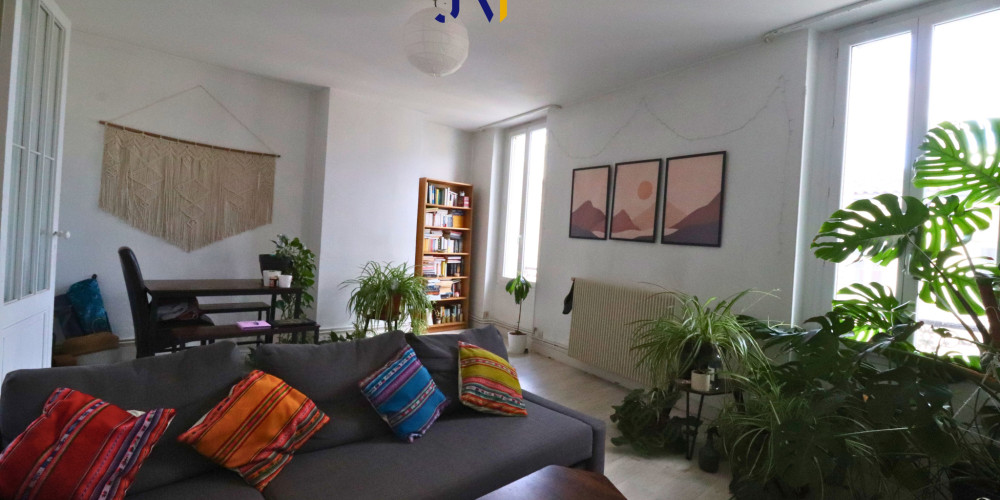 appartement à BORDEAUX (33000)