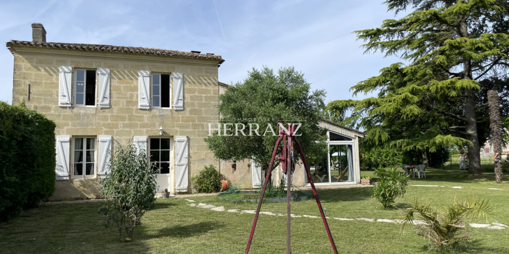 maison à ST EMILION (33330)